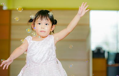 龍年女寶簡單好聽的名字，屬龍女孩高雅有涵養(yǎng)的名字