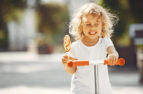 姓趙有創意的名字男，趙姓好聽稀少的男孩名字兩個字