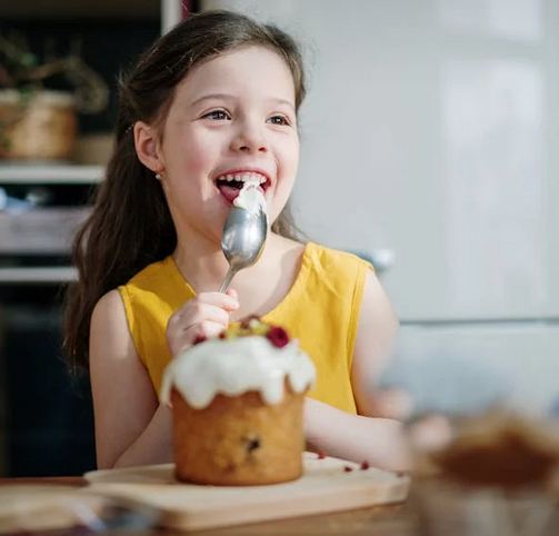 姓盛的女孩名字高雅一點的，端莊婉約，高雅有內涵